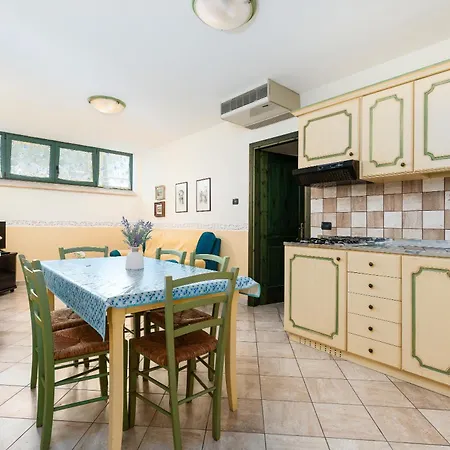 Casa Degli Ulivi 2 - Seminterrato * Cala Liberotto